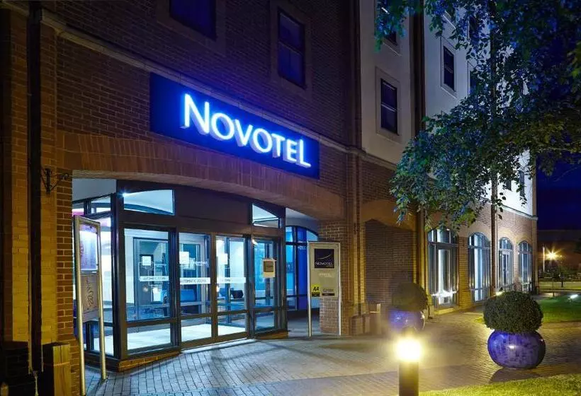 ダブルベッドスタンダードルーム, Novotel Ipswich Centre