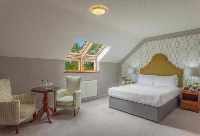 חדר אקזקיוטיב, The Malone