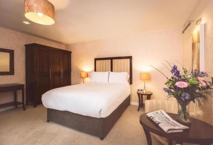 חדר סטנדרט, The Malone