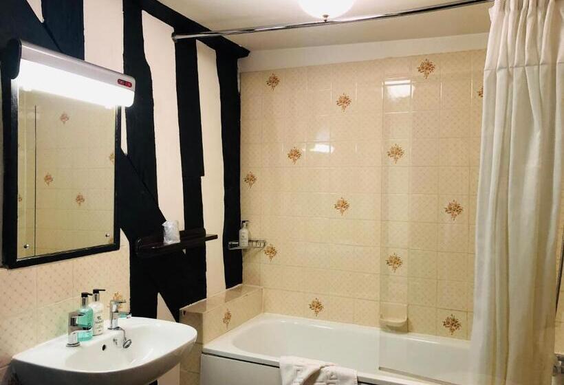 标准单人间, Brook Red Lion