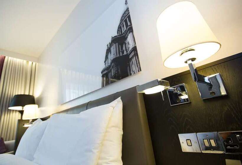 Standard Room Adapted for people with reduced mobility