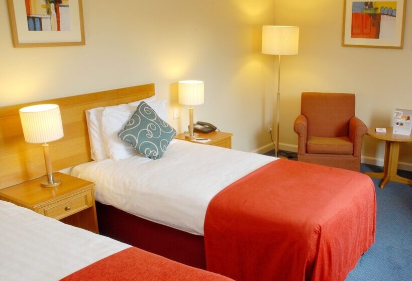 Номер Стандарт, Oxford Witney