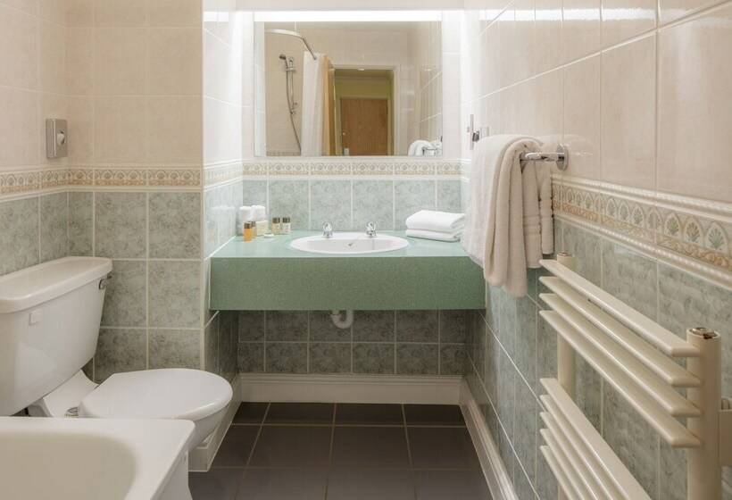 Семейный Номер, Oxford Witney