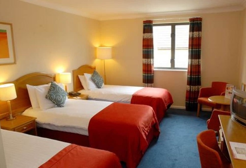 Семейный Номер, Oxford Witney