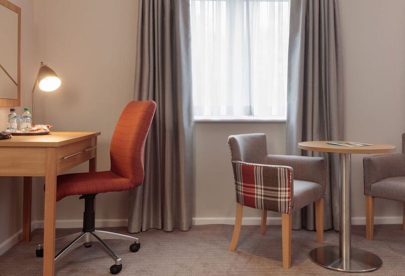 Номер Deluxe, Oxford Witney