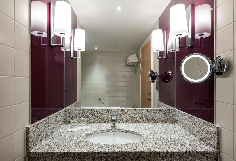 Номер Стандарт, Radisson Blu Manchester Airport