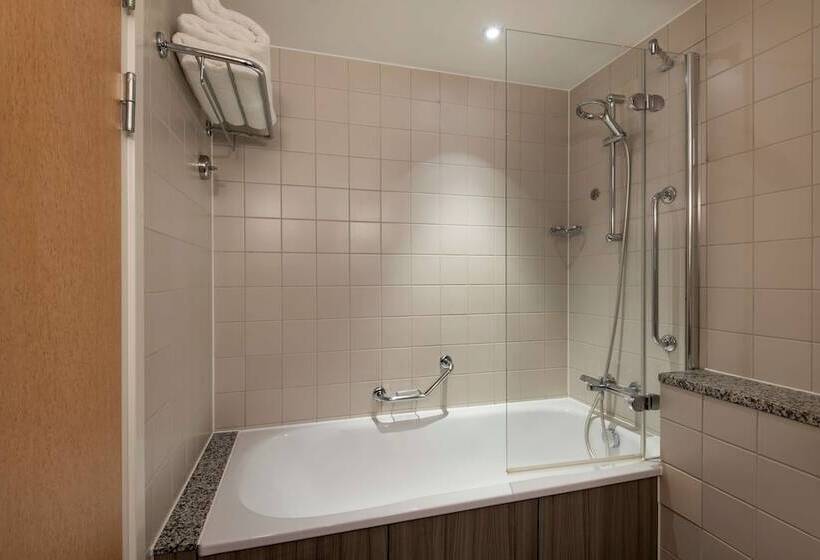 Номер Стандарт, Radisson Blu Manchester Airport