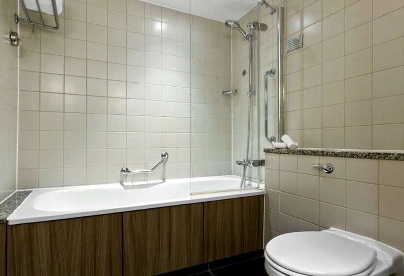 Номер Стандарт, Radisson Blu Manchester Airport