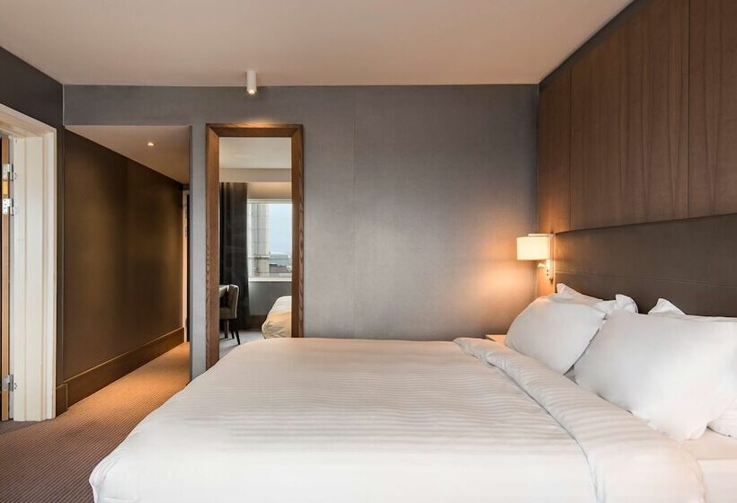 Семейный Номер, Radisson Blu Manchester Airport