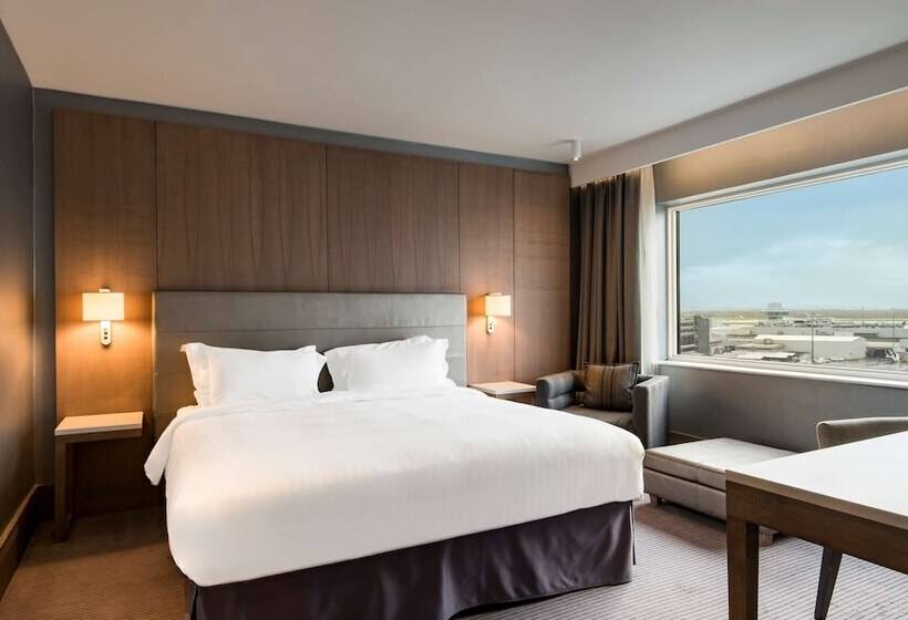 Семейный Номер, Radisson Blu Manchester Airport