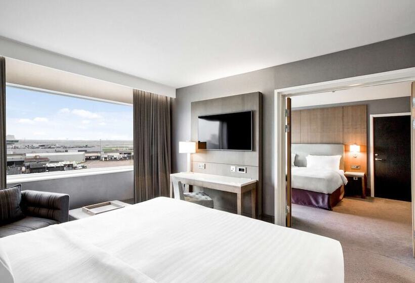 Семейный Номер, Radisson Blu Manchester Airport
