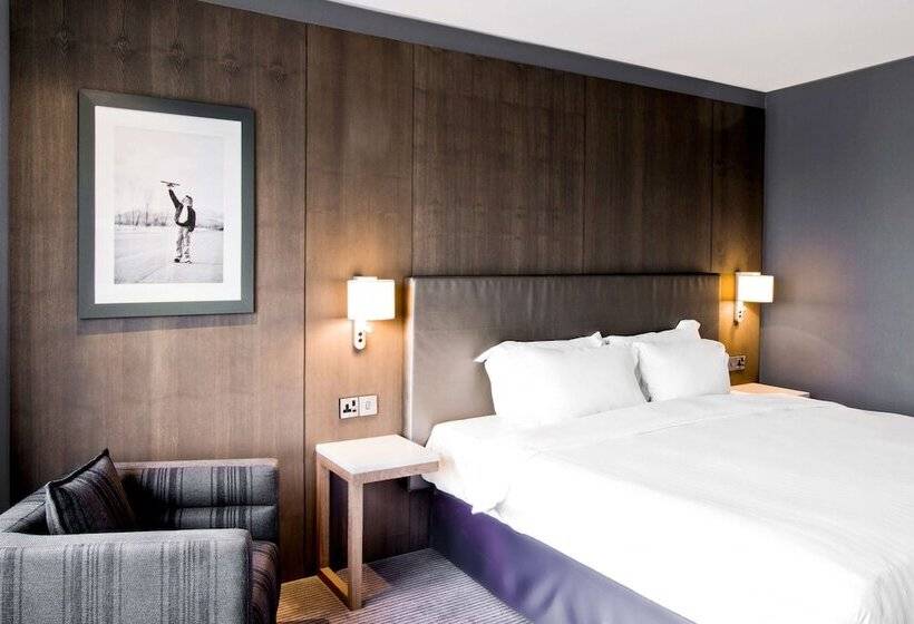 Номер Премиум, Radisson Blu Manchester Airport