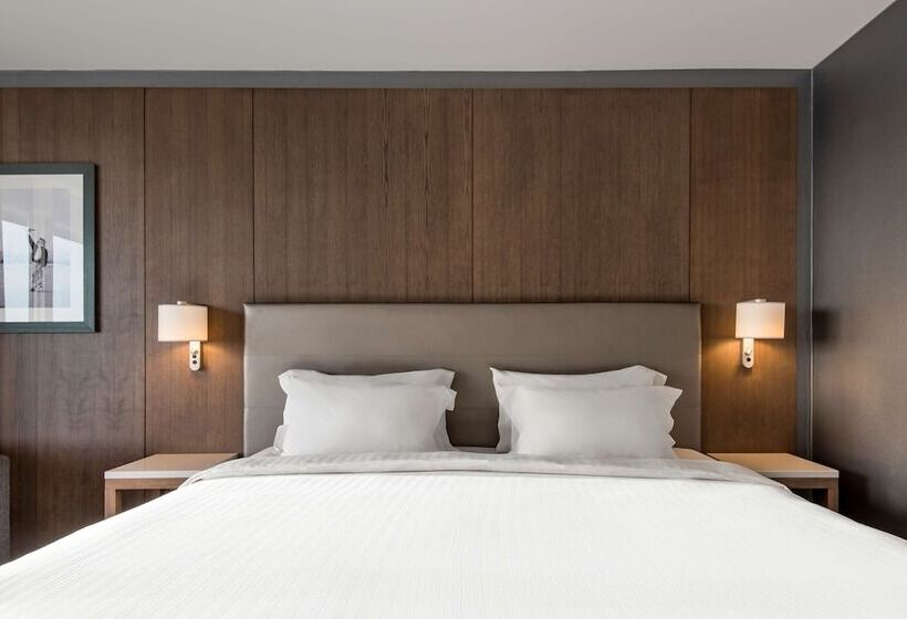 Номер Премиум, Radisson Blu Manchester Airport