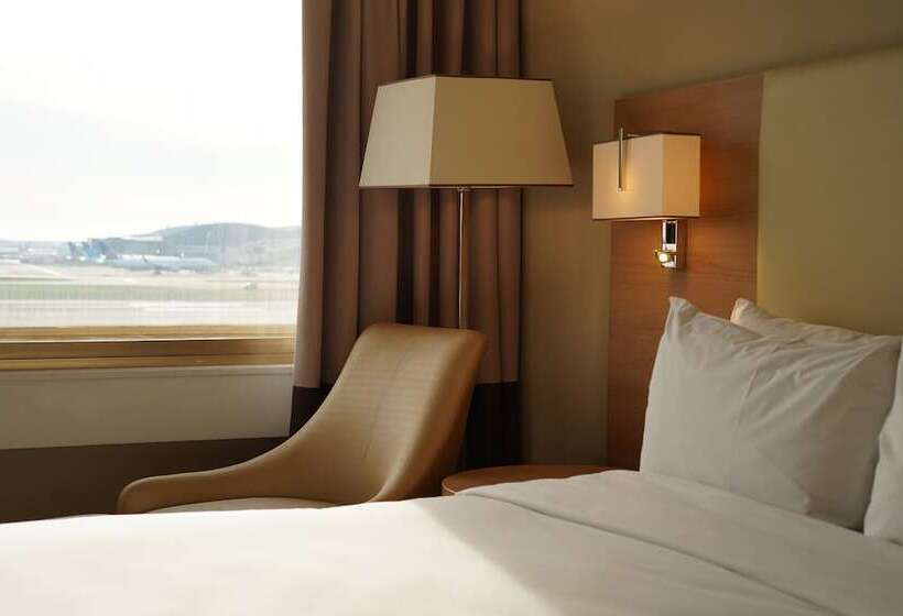 수피리어 전망 룸, Renaissance London Heathrow