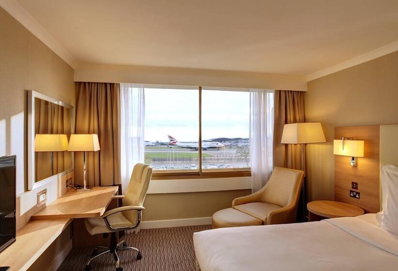 Номер Superior с Видом, Renaissance London Heathrow