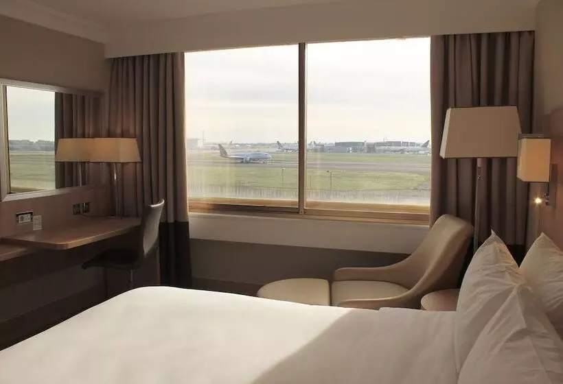 スタンダードルーム, Renaissance London Heathrow