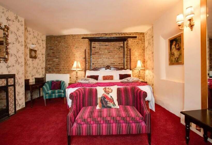 수피리어 스위트, The Rose And Crown