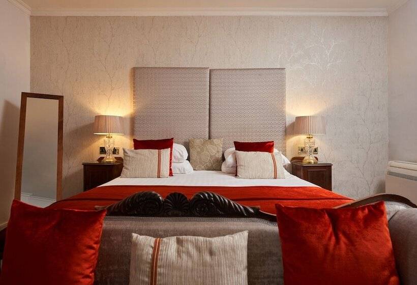 اتاق استاندارد, The Royal Castle