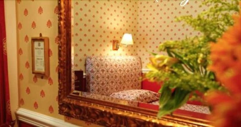 חדר סטנדרט יחיד, The Royal