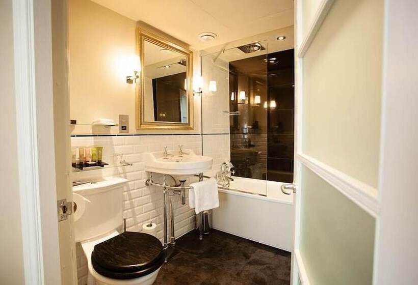 Классический Номер, The White Swan