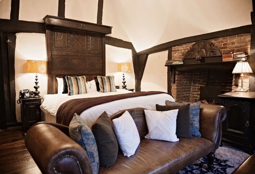 Номер Superior, The White Swan