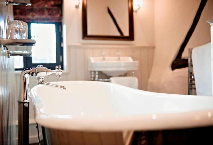 Номер Deluxe, The White Swan