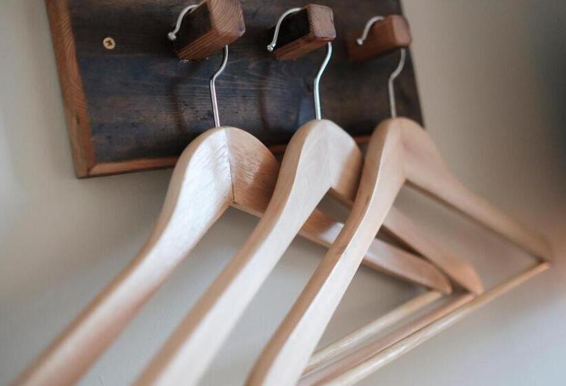 Номер Стандарт Индивидуальный, The White Swan