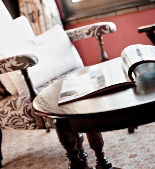 Номер Superior, The White Swan