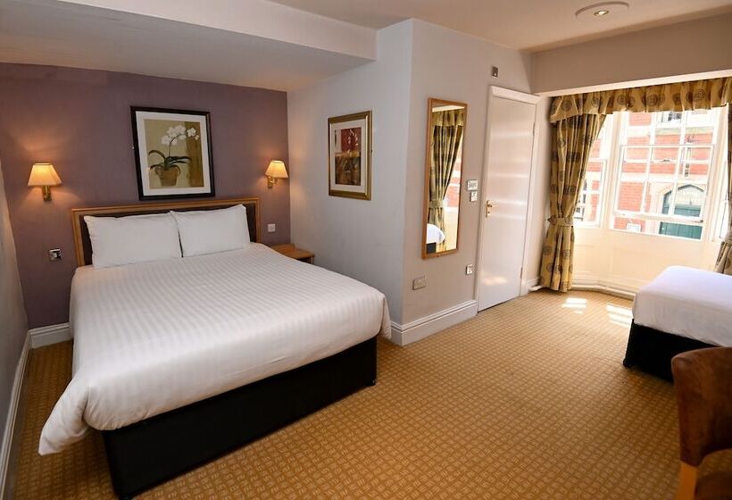 חדר משפחתי, The Vine Hotel By Thegreatvine Ltd