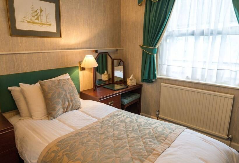 Номер Стандарт Индивидуальный, Quayside Hotel