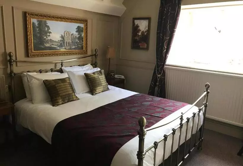 Standard-huone Näkymä, Rothley Court Hotel By Greene King Inns