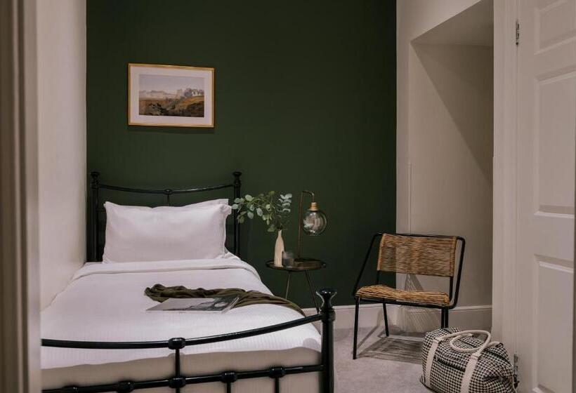 Апартаменты 2 Спальни, Sonder Royal Garden