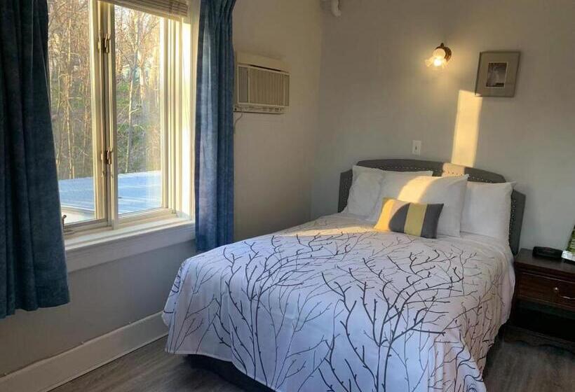 家庭间, Braeside Country Inn