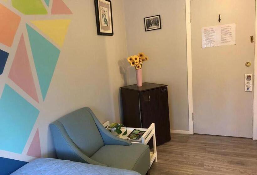 غرفة عائلية, Braeside Country Inn