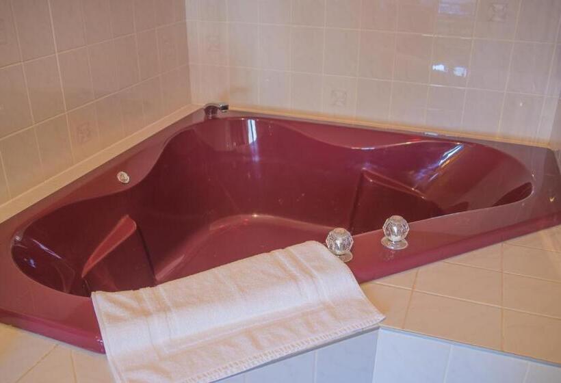 جناح سرير كينج, Braeside Country Inn