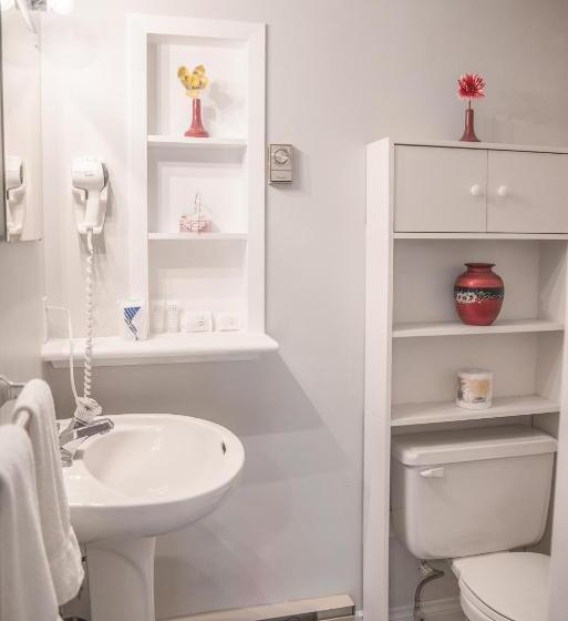 جناح سرير كينج, Braeside Country Inn