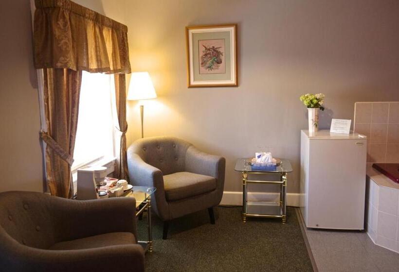 带大床的套房, Braeside Country Inn