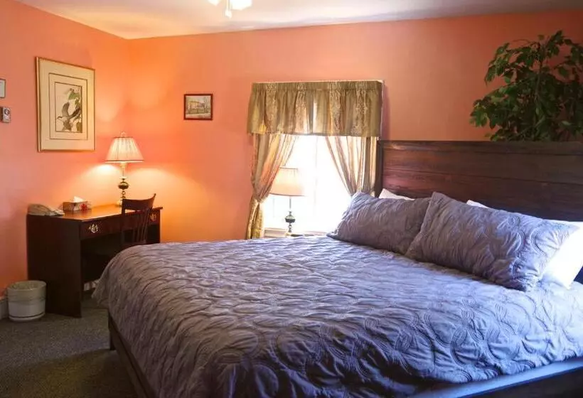 キングサイズベッドのスイートルーム, Braeside Country Inn