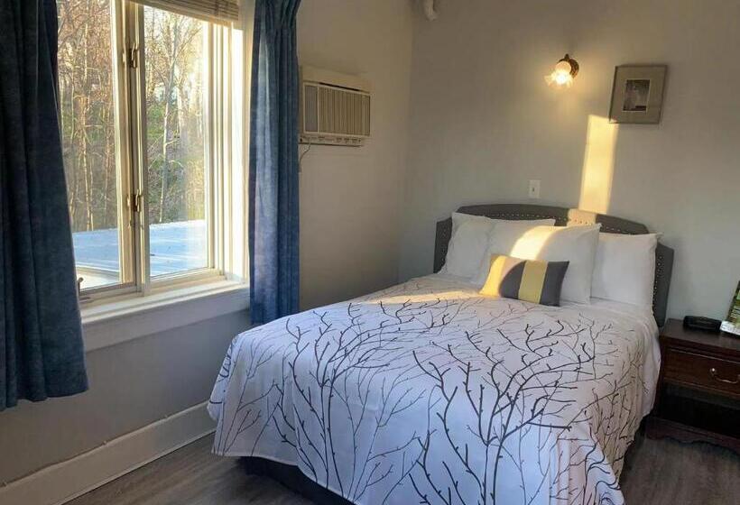 家庭间, Braeside Country Inn
