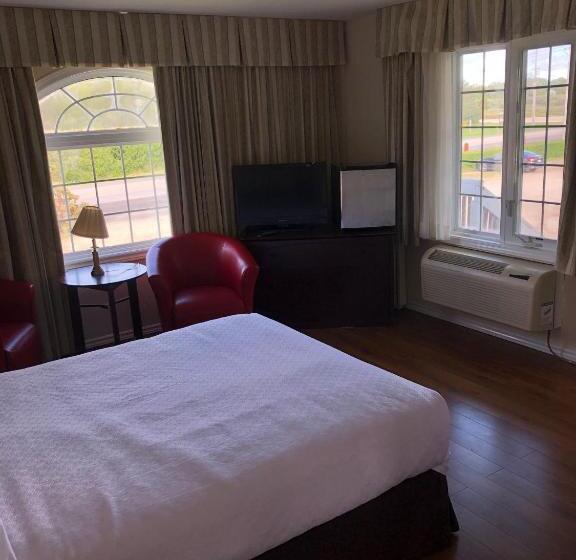 Номер Стандарт, Coach House Inn