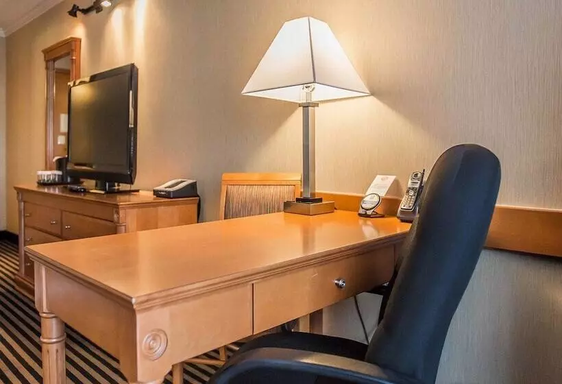 اتاق استاندارد, Comfort Inn