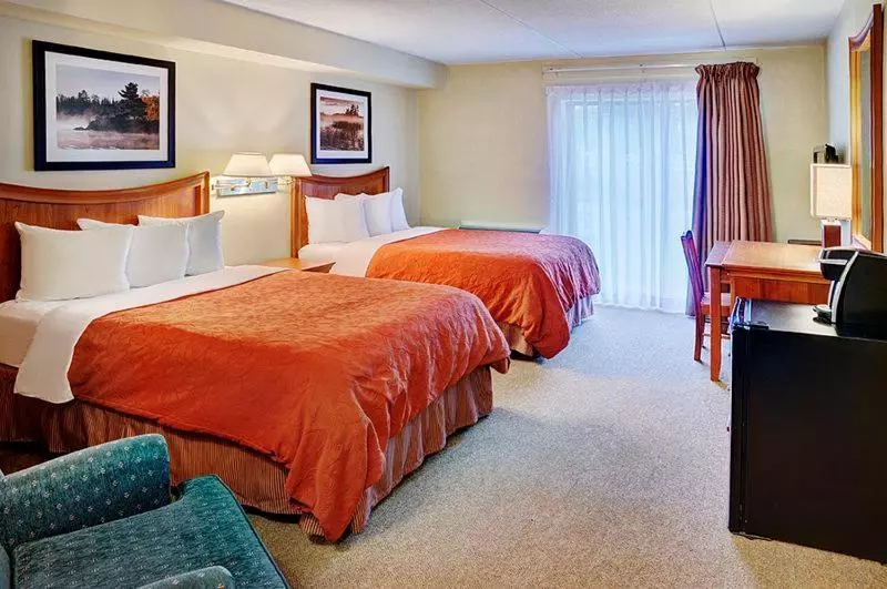 اتاق استاندارد, Thompson's Best Value Inn & Suites