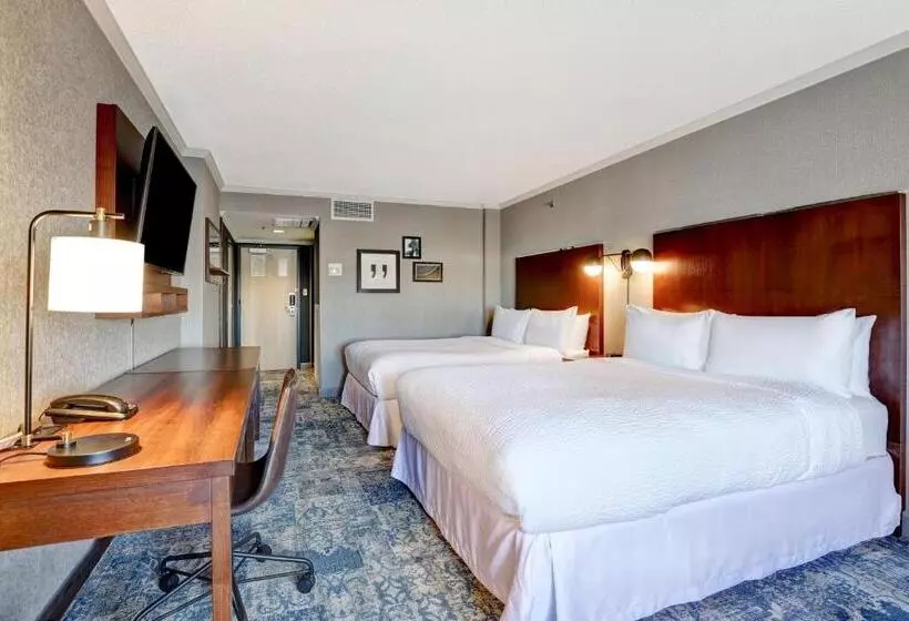 اتاق استاندارد, Four Points By Sheraton Toronto Mississauga