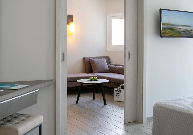 标准间, Inn At The Quay