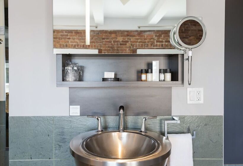 Номер Стандарт, Le Priori