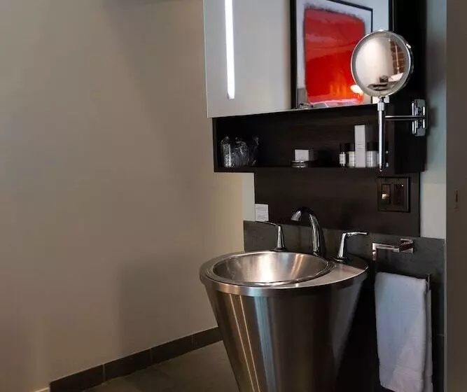 StandaardKamer, Le Priori