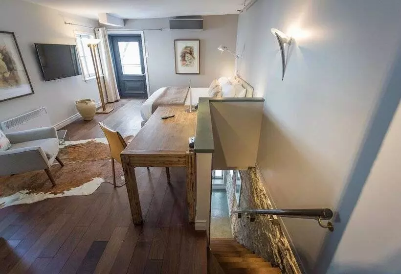 Suite, Le Priori
