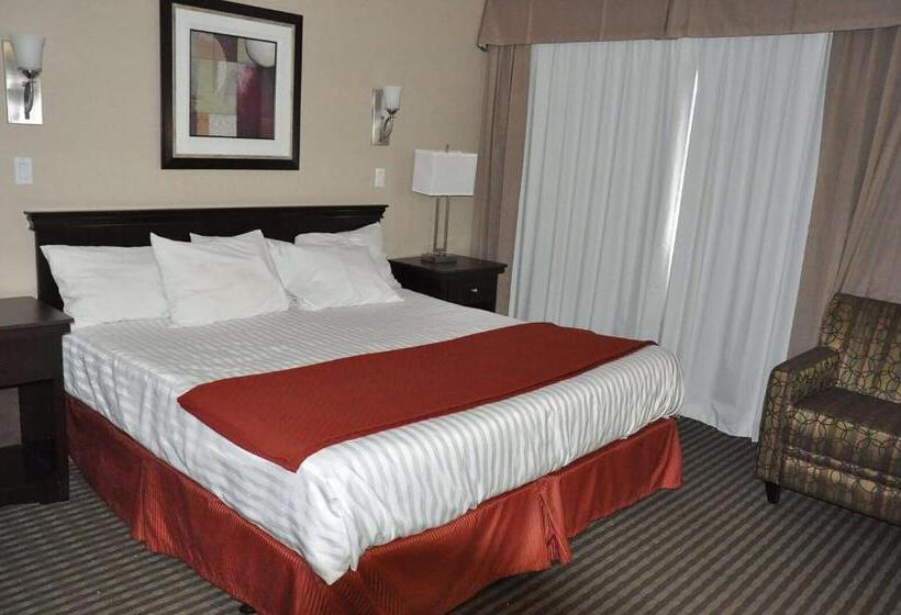 Люкс Deluxe Кровать Кинг, Ramada By Wyndham Abbotsford