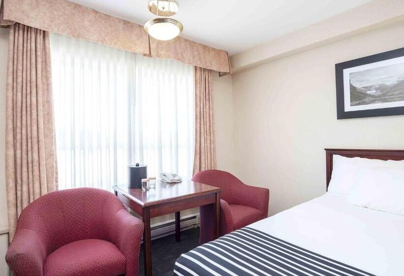 غرفه قياسيه سريرين مزدوجين, Sandman Hotel Quesnel