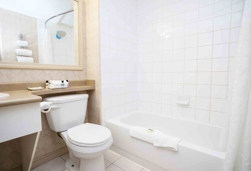 غرفه قياسيه سريرين مزدوجين, Sandman Hotel Quesnel